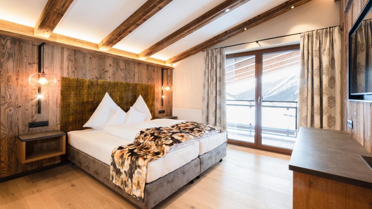 Hotel Almhof Гальтюр Экстерьер фото
